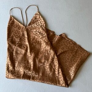 Superdown Leopard Print Midi Dress w Slit Detail